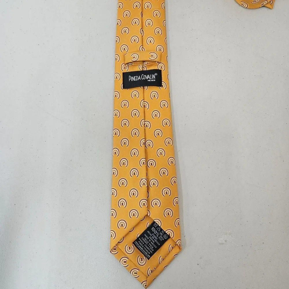 Pineda Covalin Mexico Mens‎ Orange Silk Tie, Abstract Sphere Pattern